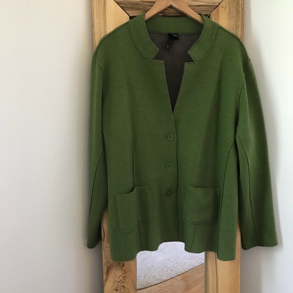 eileen fisher green jacket